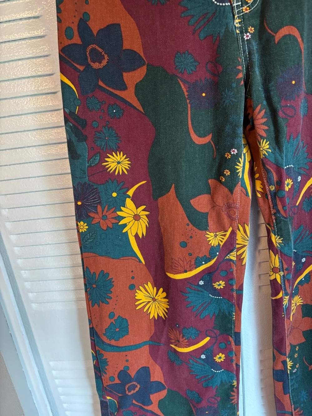 KCGH Retro Floral Wide-Leg Pants – Bold 70s Statement | Size XL - Picture 4 of 12